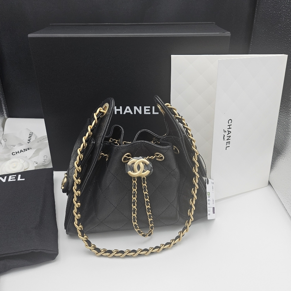 Brand New 2026 Authentic Chanel 25 Mini Caviar Quilted Hobo Bag